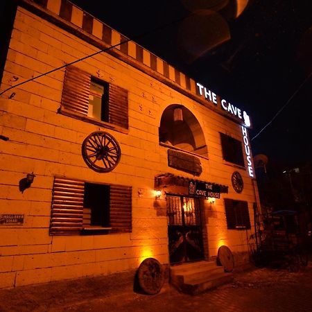 The Cave House Hotel Юргюп Екстериор снимка