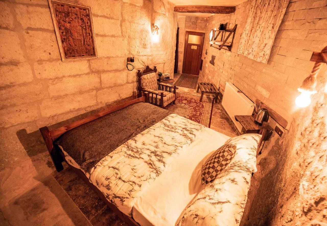 The Cave House Hotel Юргюп Екстериор снимка