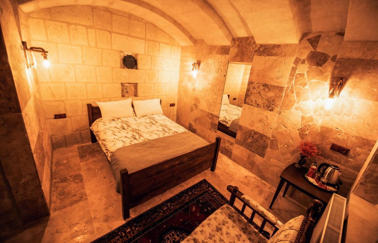 The Cave House Hotel Юргюп Екстериор снимка