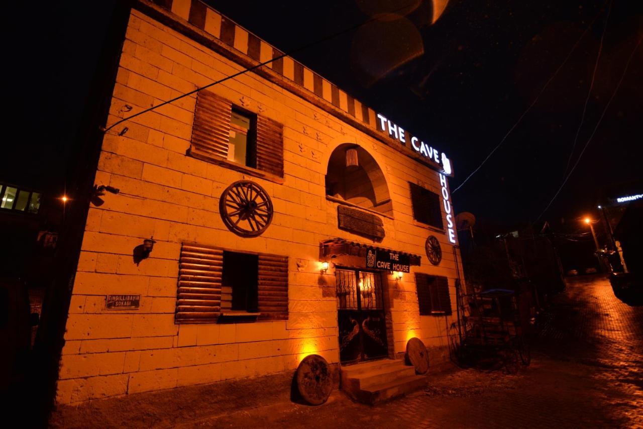 The Cave House Hotel Юргюп Екстериор снимка
