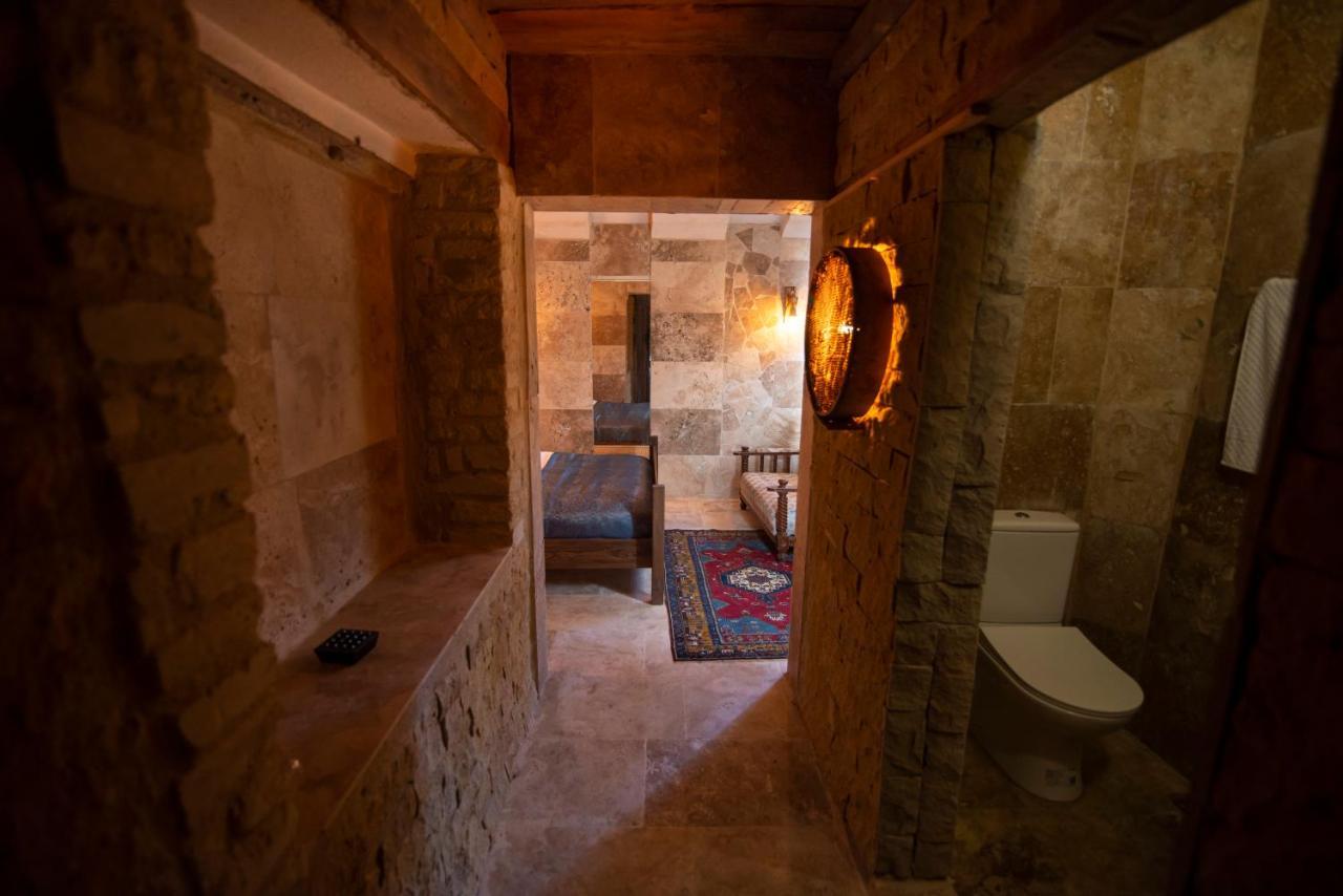 The Cave House Hotel Юргюп Екстериор снимка