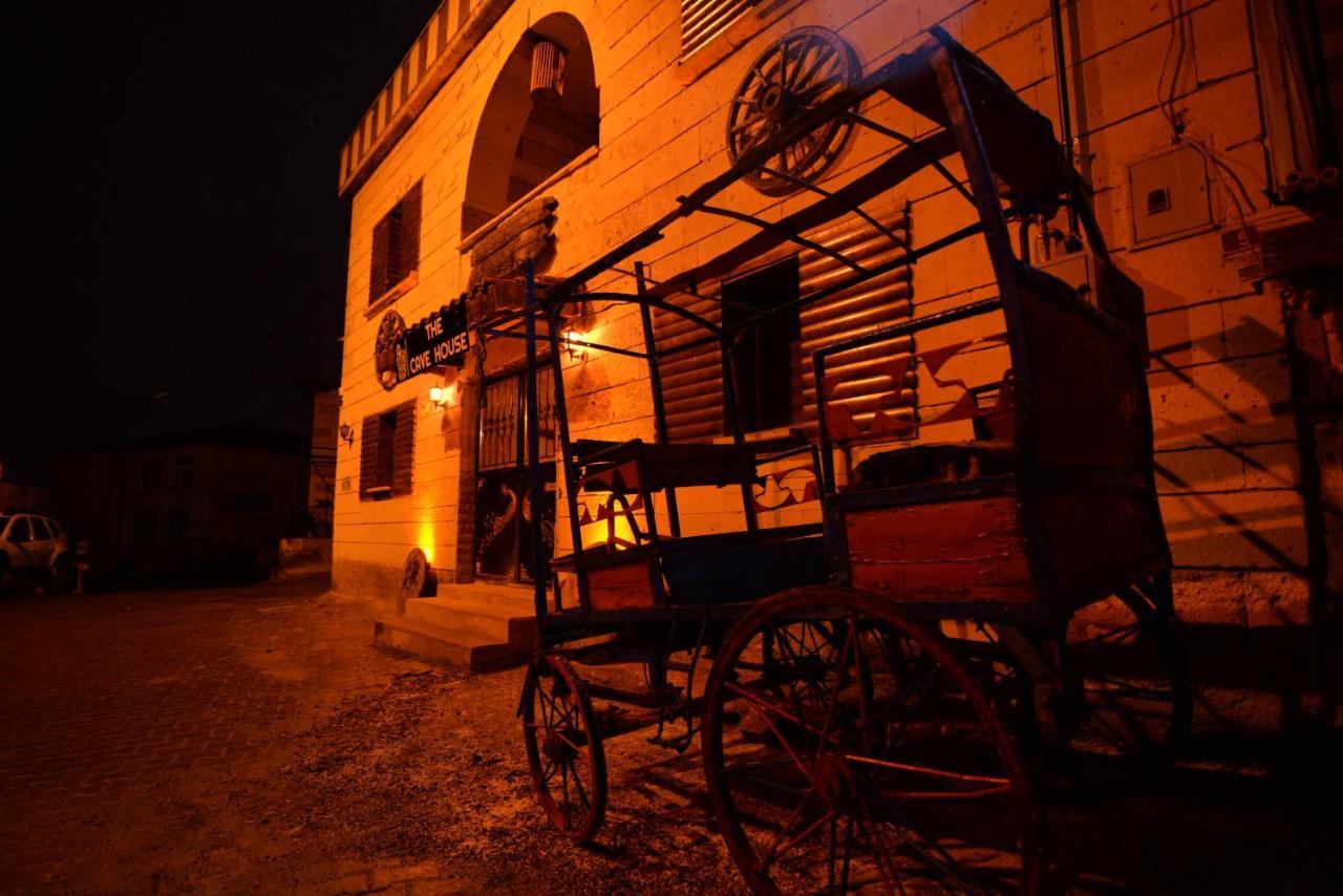 The Cave House Hotel Юргюп Екстериор снимка
