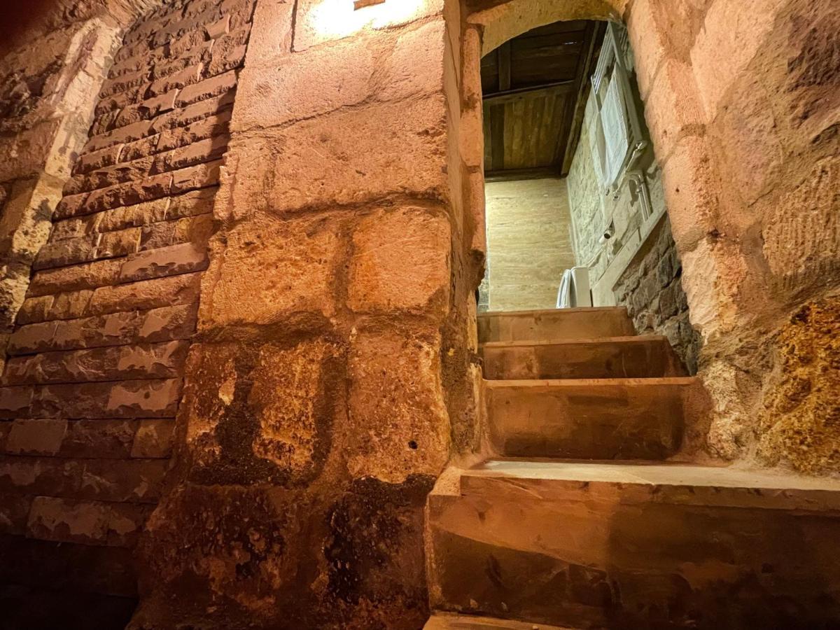 The Cave House Hotel Юргюп Екстериор снимка
