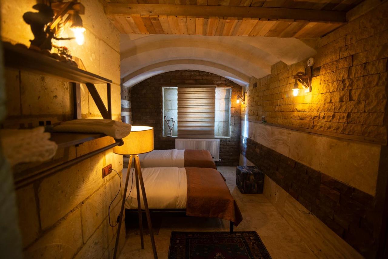 The Cave House Hotel Юргюп Екстериор снимка
