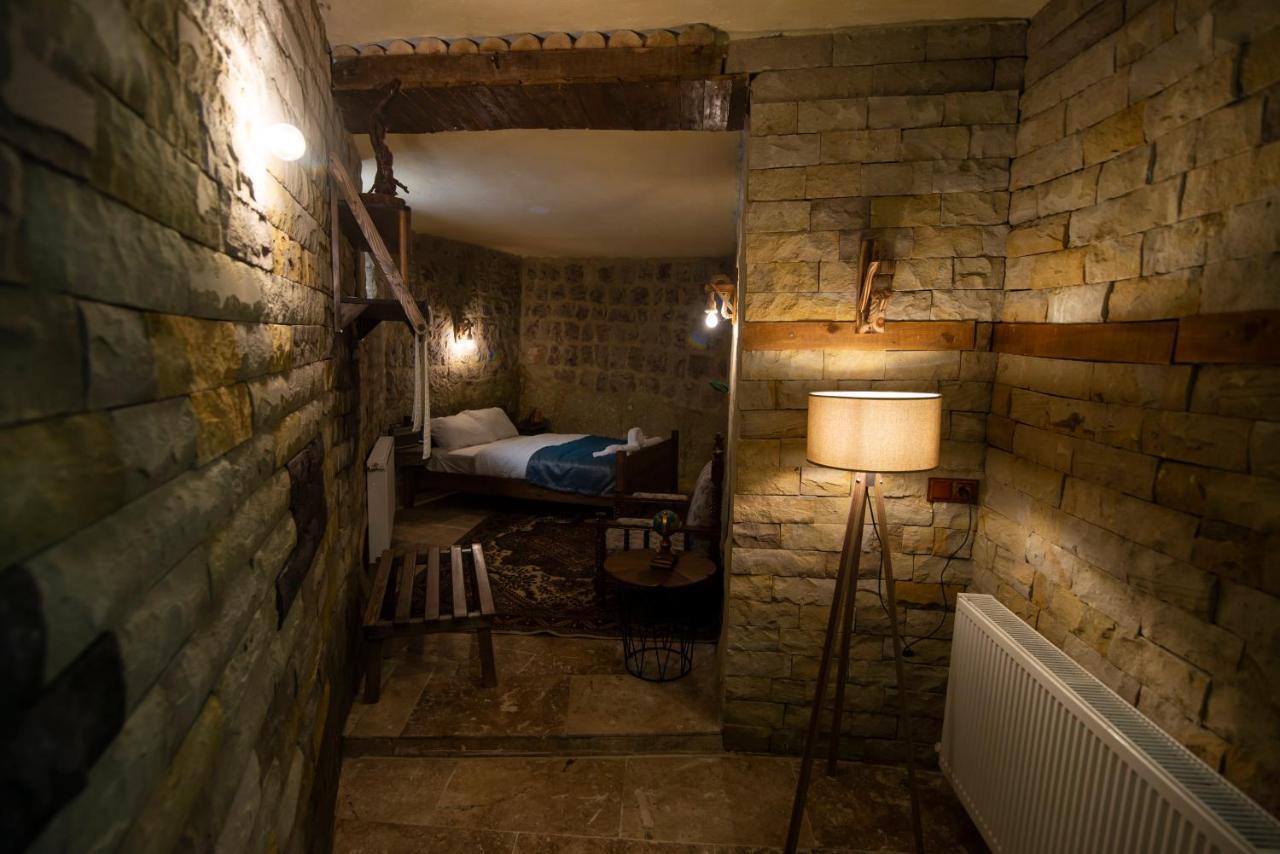 The Cave House Hotel Юргюп Екстериор снимка
