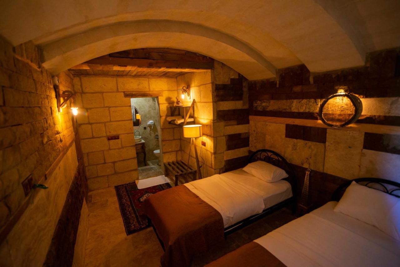 The Cave House Hotel Юргюп Екстериор снимка