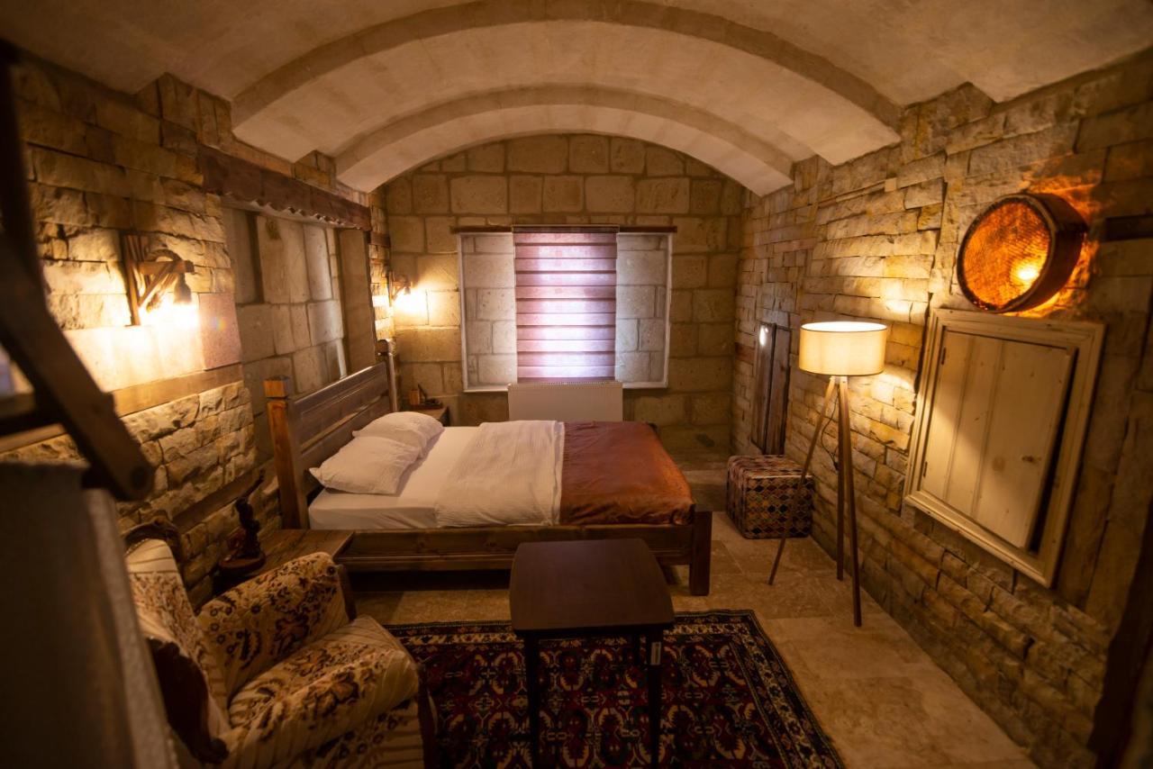 The Cave House Hotel Юргюп Екстериор снимка