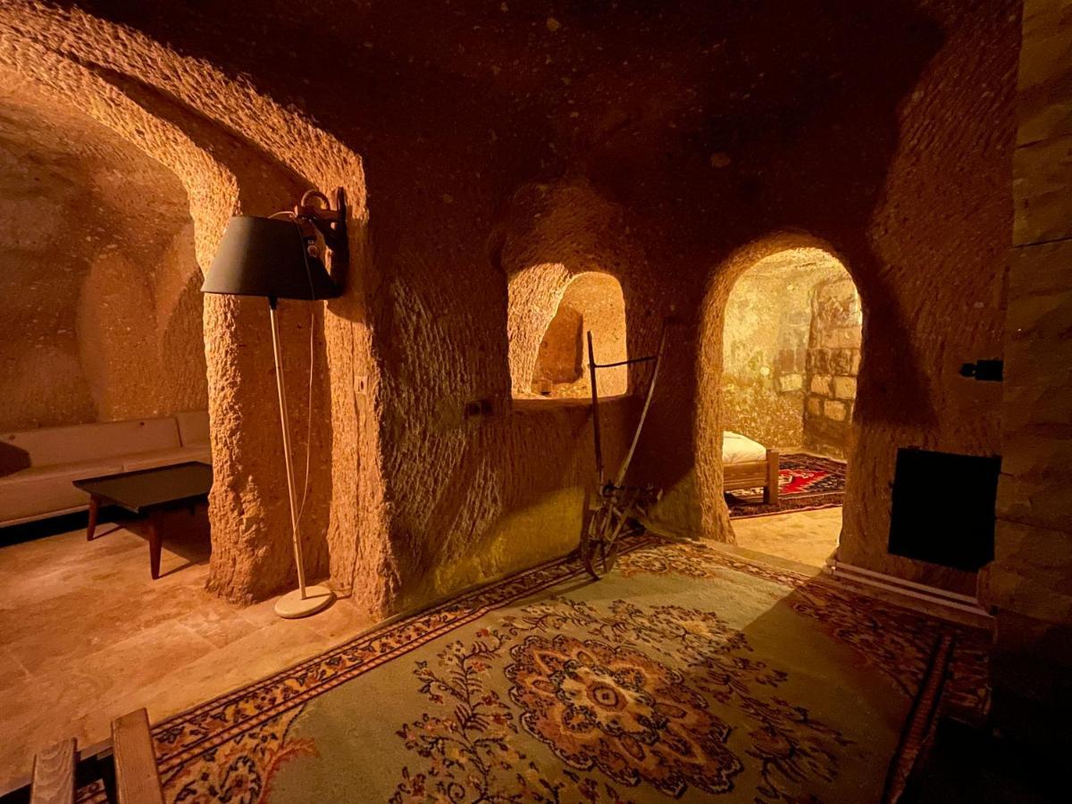 The Cave House Hotel Юргюп Екстериор снимка