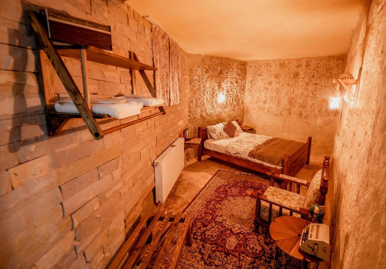 The Cave House Hotel Юргюп Екстериор снимка